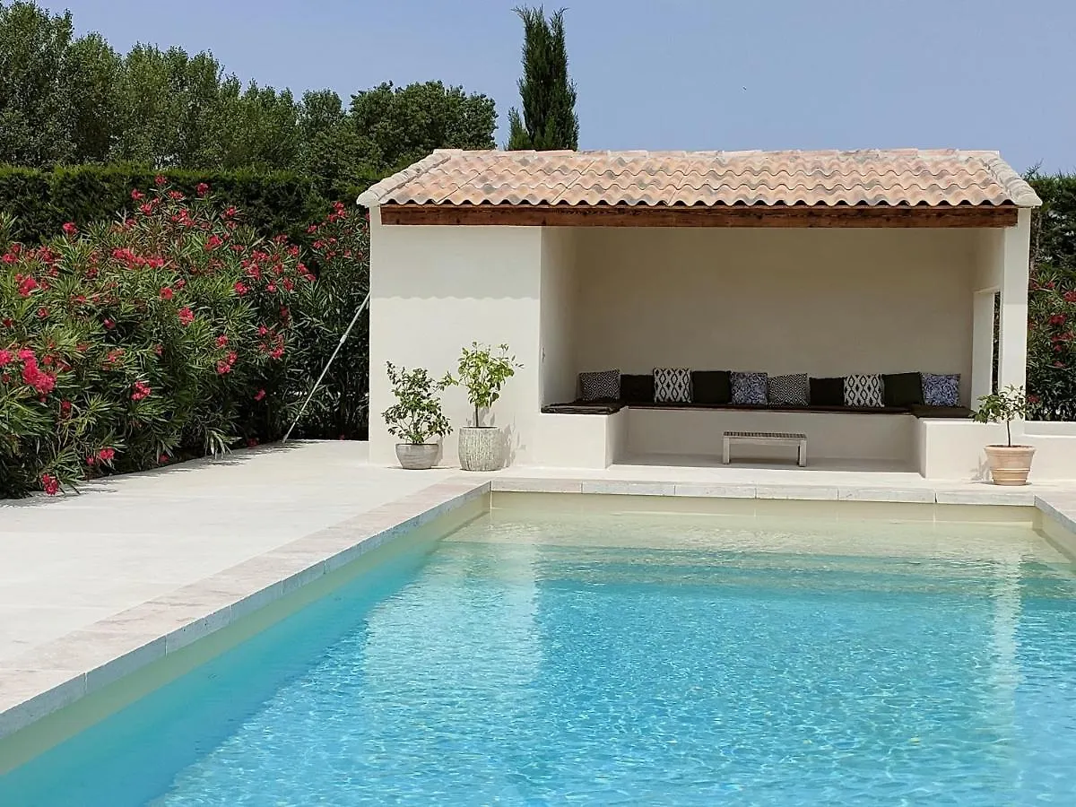 Holiday home Loft Avec Piscine Privee En Campagne Proche Saint Remy De Provence Villa Maillane