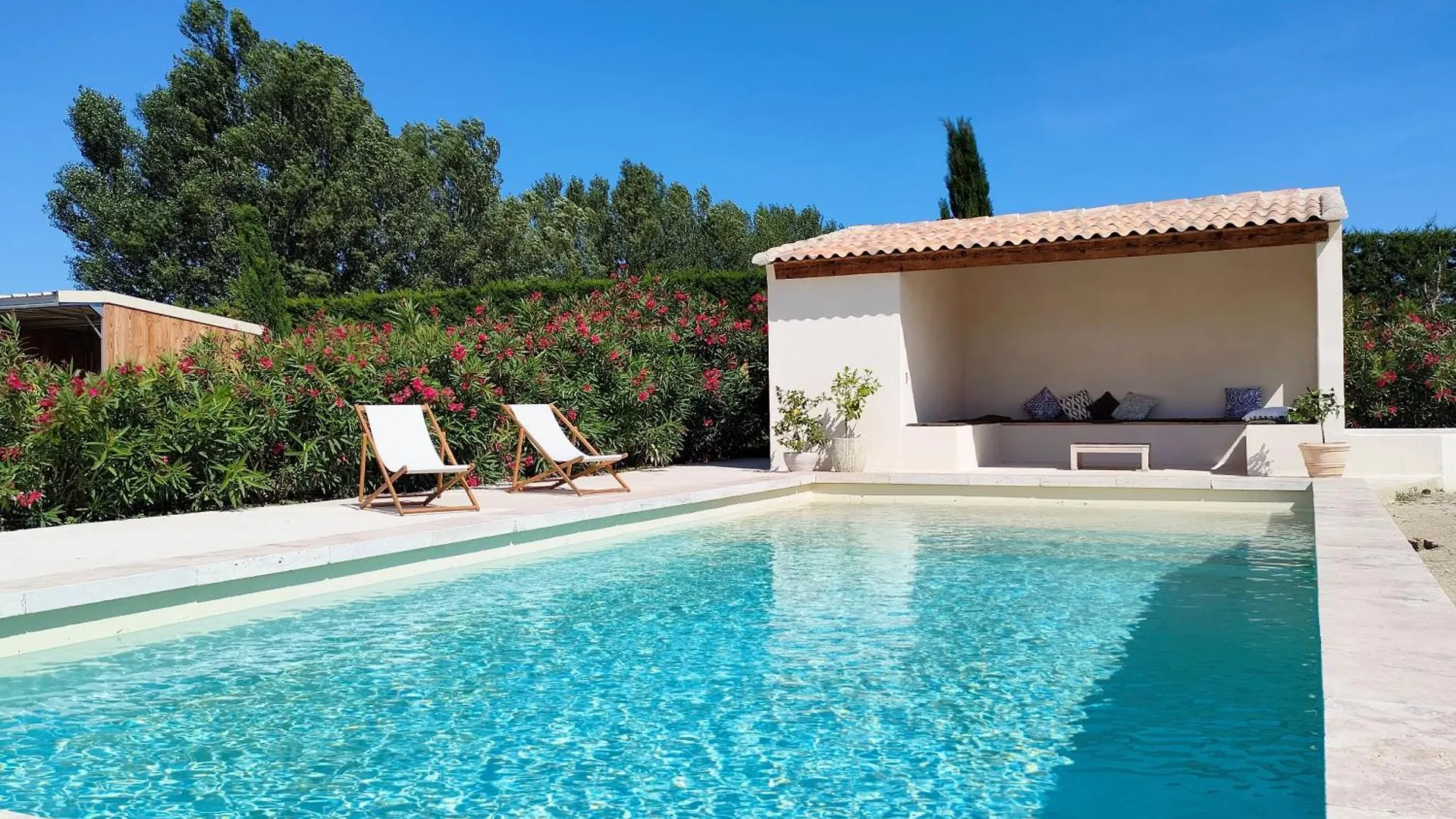 Loft Avec Piscine Privee En Campagne Proche Saint Remy De Provence Villa Maillane